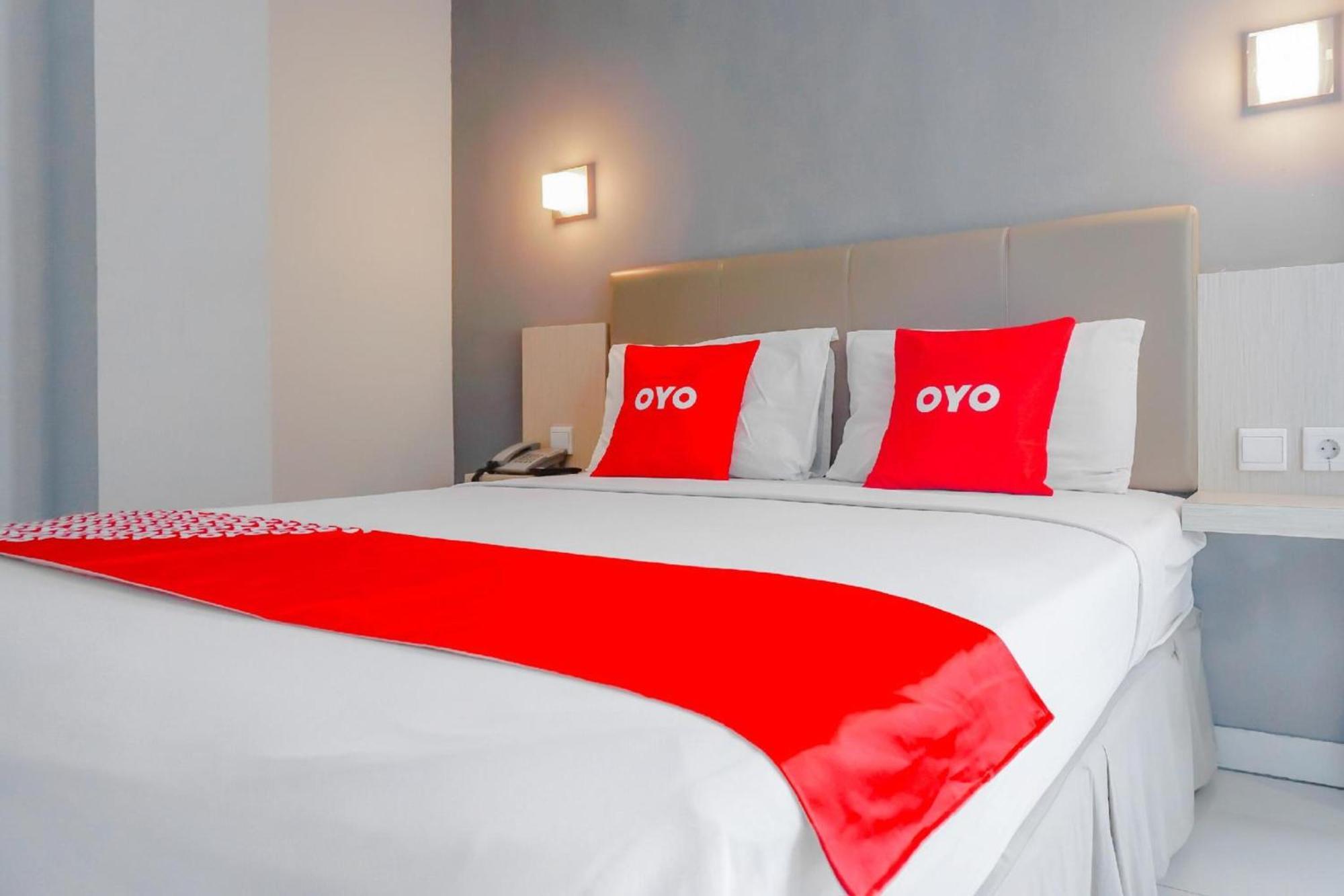 Collection O Hotel Antara Giacarta Esterno foto